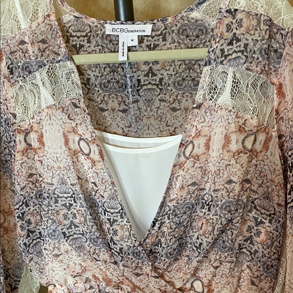 BCBGeneration Multicolor Patterned Dress - Picture 5 of 6